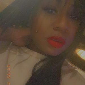 Meet your Posher, Ervie